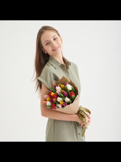 Микс из 25 тюльпанов