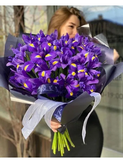 Букет из ирисов